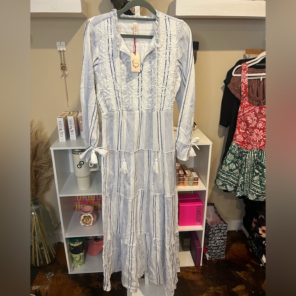 NWT RAGA Fleri White and Blue Striped Floral Embroidered Tie  Long Sleeve Dress - Picture 3 of 13